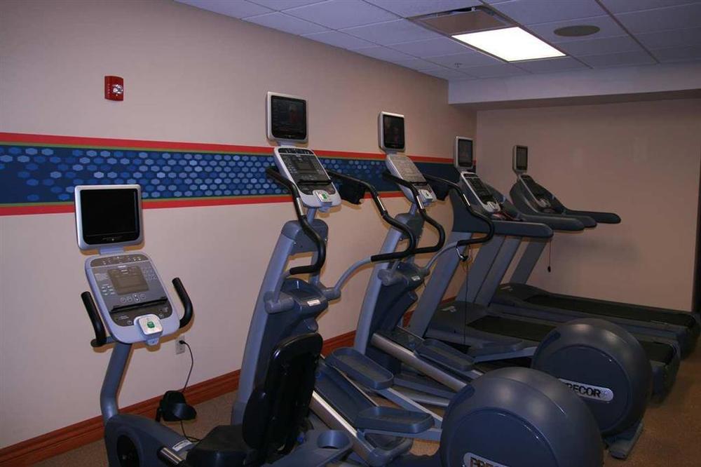 Newly Renovated Hampton Inn Omaha West Lakeside Экстерьер фото